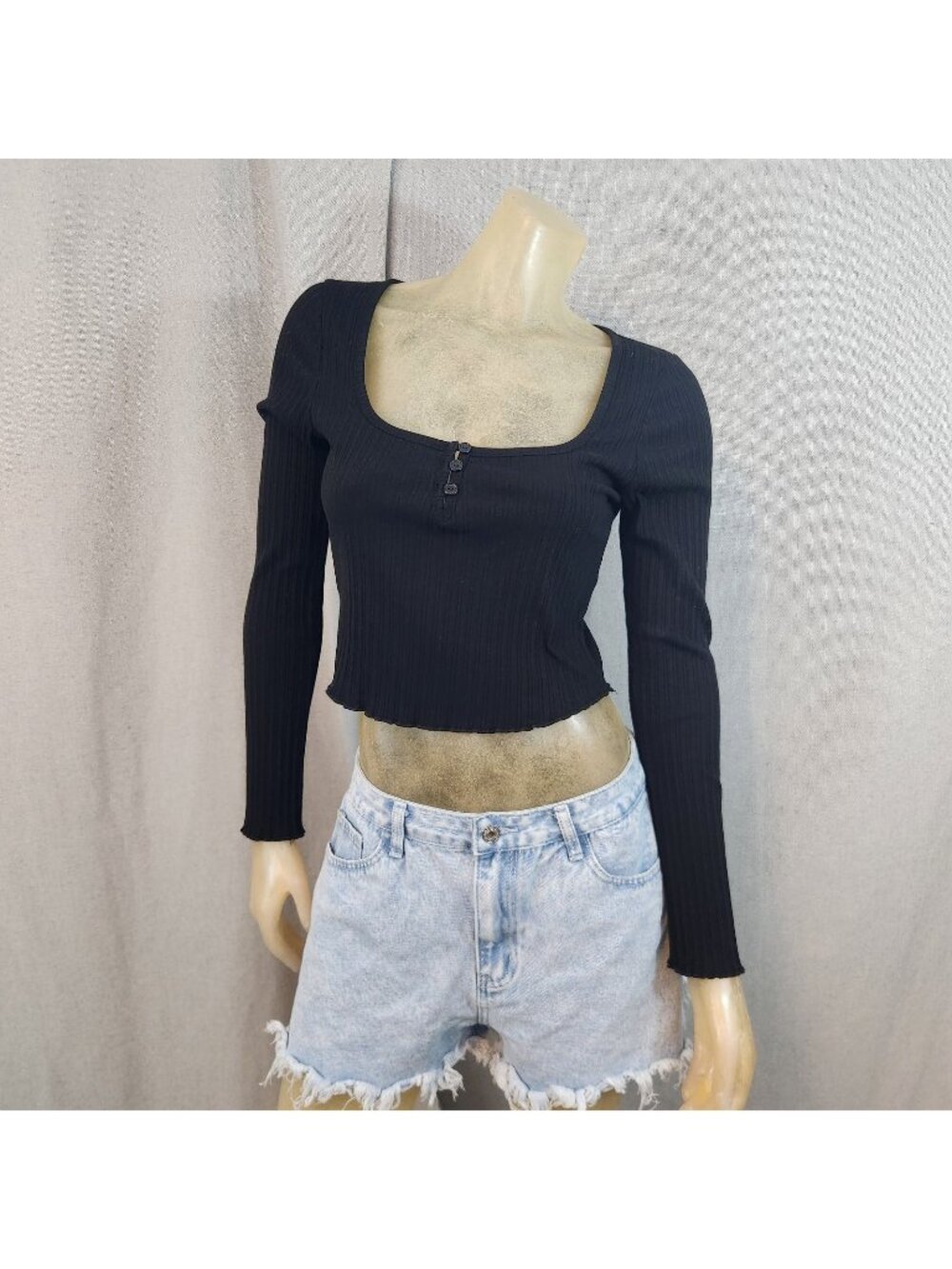 Bozzolo Black Ribbed Scoop Neck Long Sleeve Cropped Blouse Shirt Top LARGE